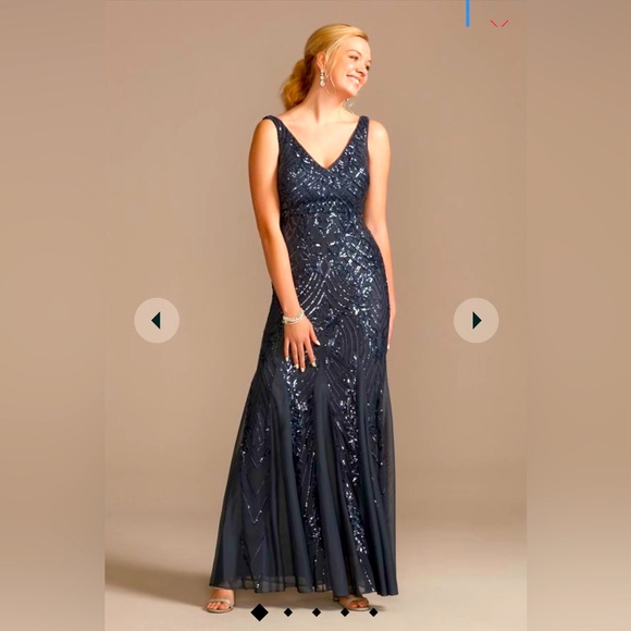 David’s Bridal Galina Signature Sequin Formal Dress size 6 - Picture 1 of 9